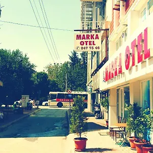 oteli̇ zi̇yaret edi̇n